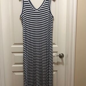 Maxi dress striped V neck size Large NWT